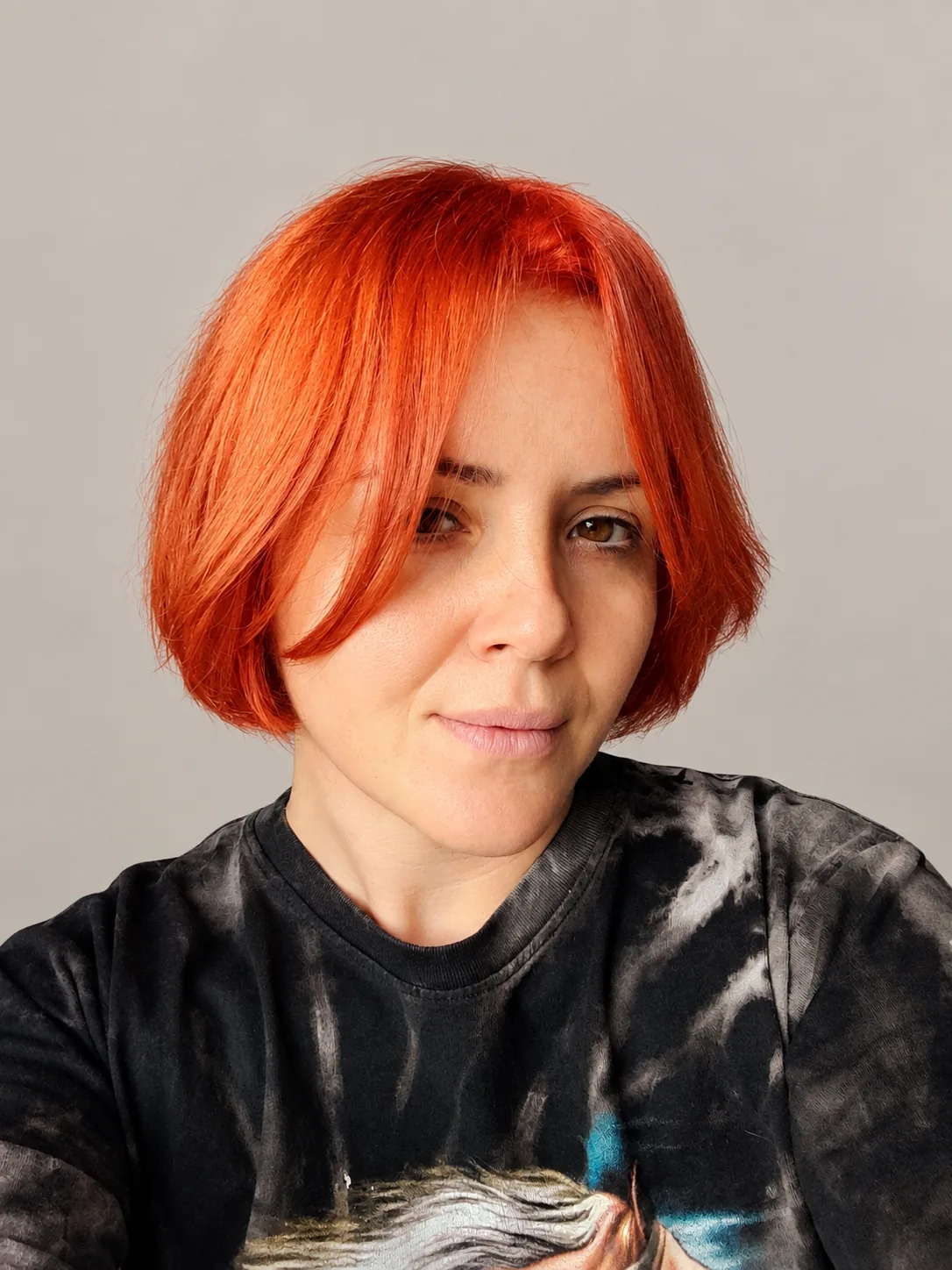 Bob cobrizo con acabado natural